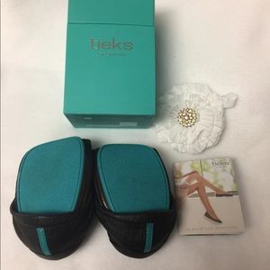 Tieks Shoes - Tieks matte black ballet flats size 8 Tieks Shoes - Tieks matte black ballet flats size 8